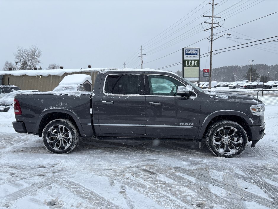 2022 Ram 1500 Limited-2