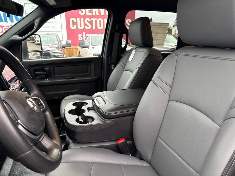 2026 Ram 2500 TRADESMAN-10