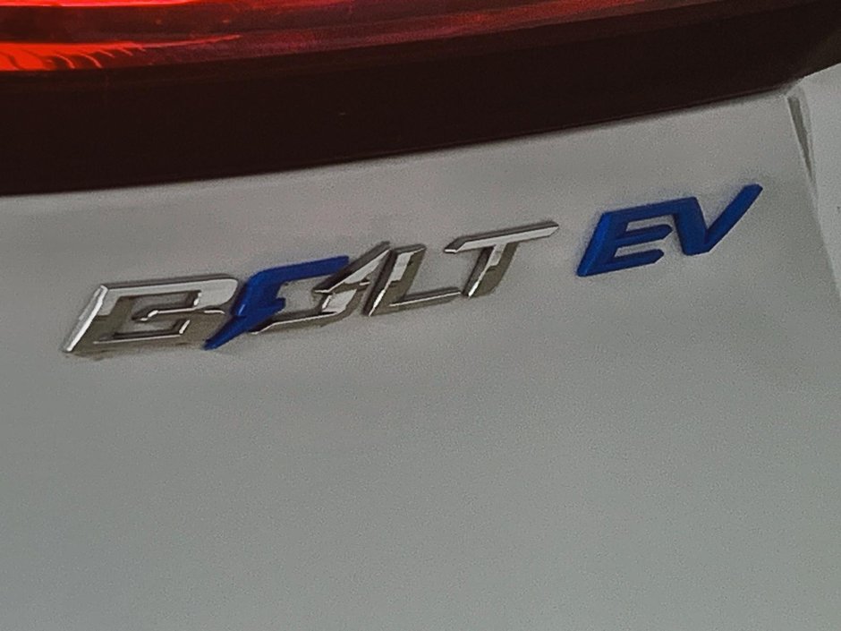 2023 Chevrolet Bolt EV LT