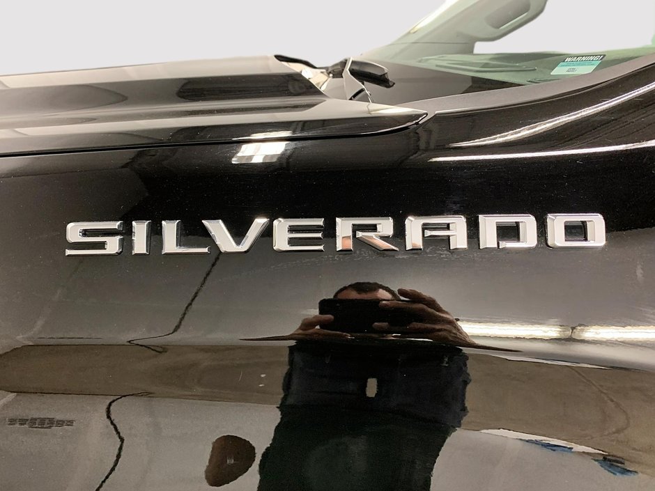 Chevrolet Silverado 1500 CUSTOM CREW CAB 4X4 2022