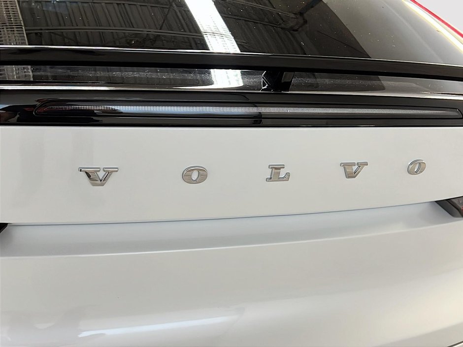 Volvo C40 RECHARGE TWIN ULTIMATE NAV 4RM 2022-27