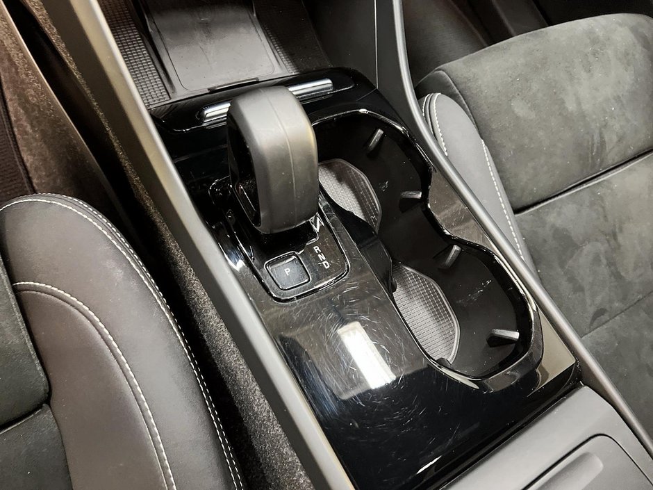 2023 Volvo C40 TWIN RECHARGE ULTIMATE-14