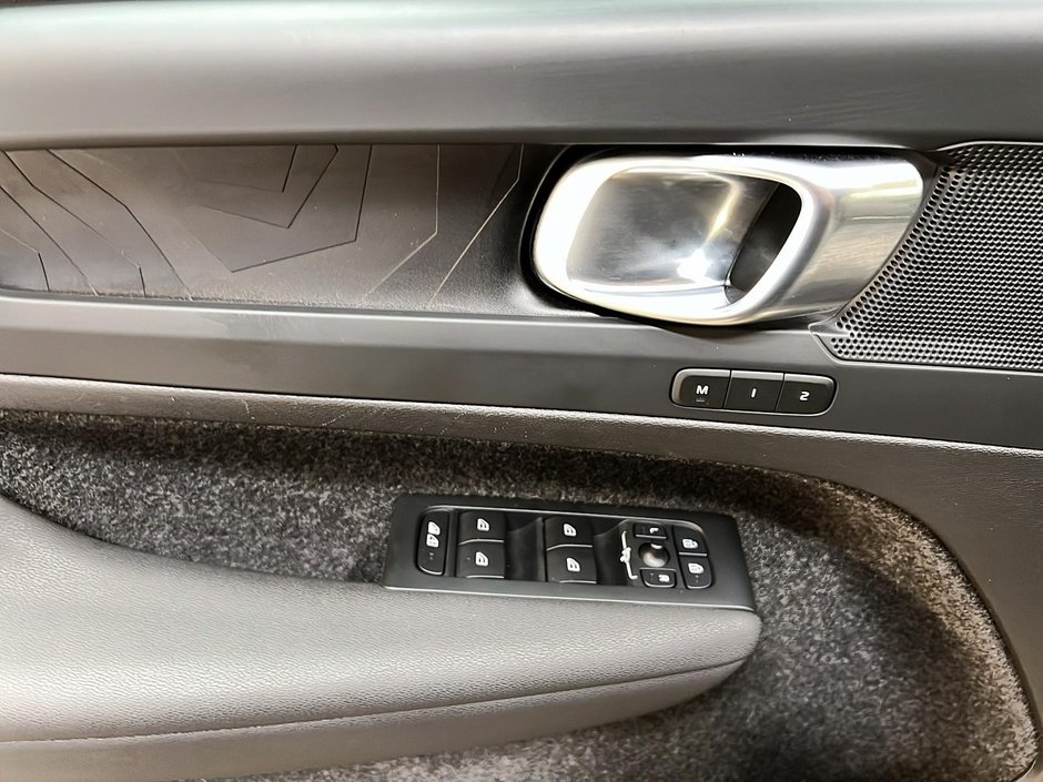 Volvo C40 RECHARGE PLUS TWIN 2023-22