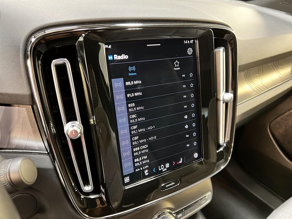 Volvo C40 RECHARGE PLUS TWIN 2023-17