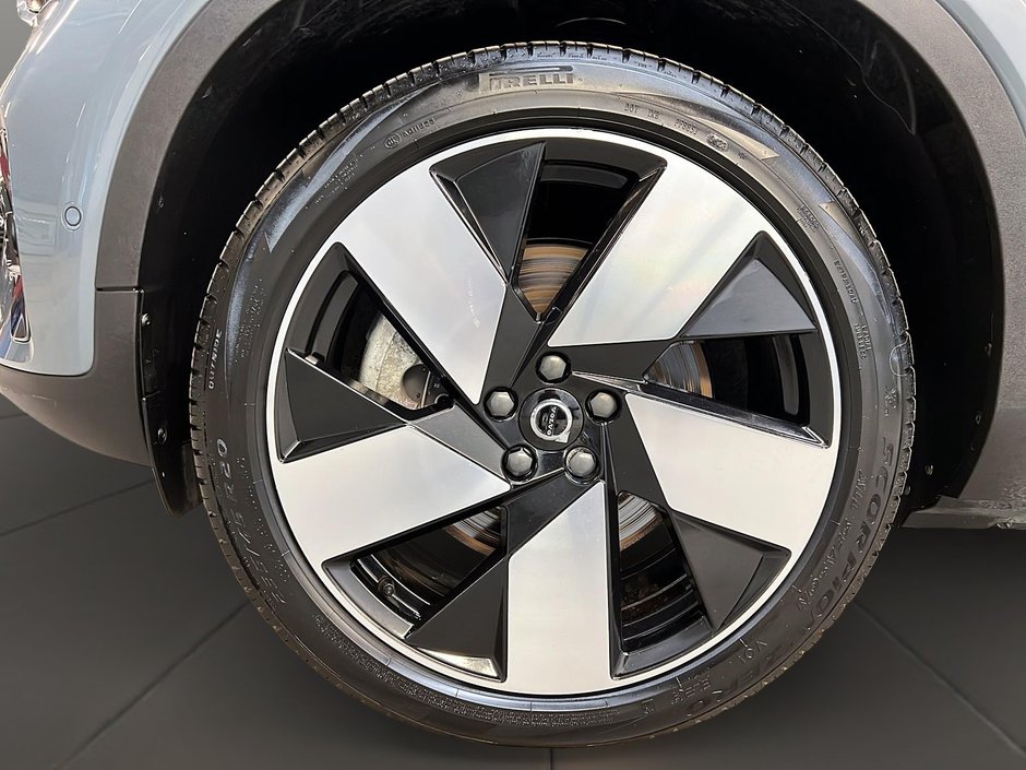 Volvo C40 TWIN RECHARGE PLUS 2023-29