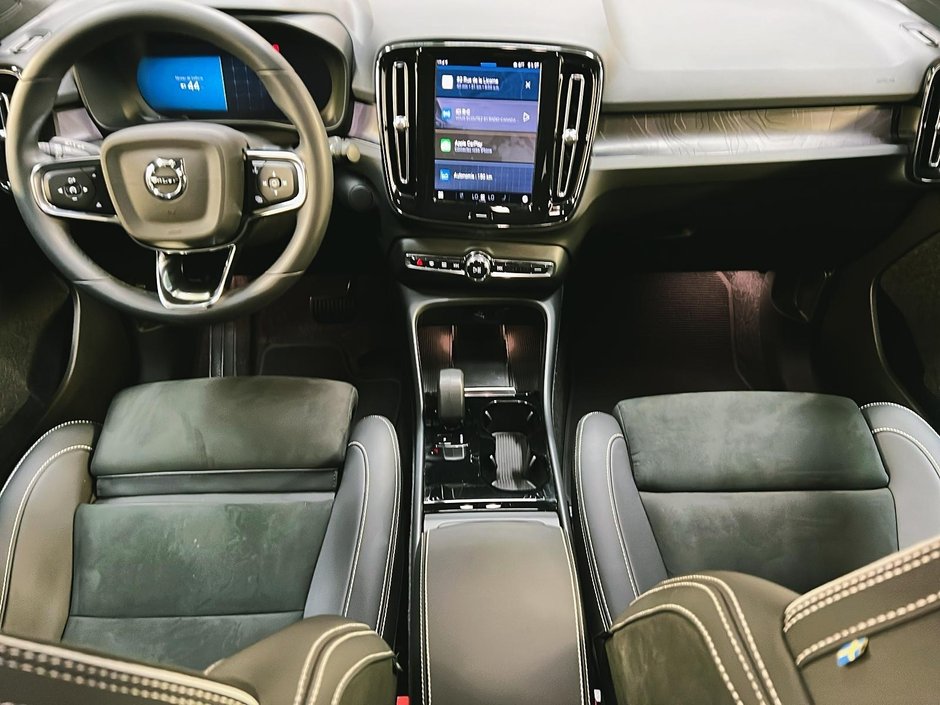 Volvo C40 TWIN RECHARGE PLUS 2023-10