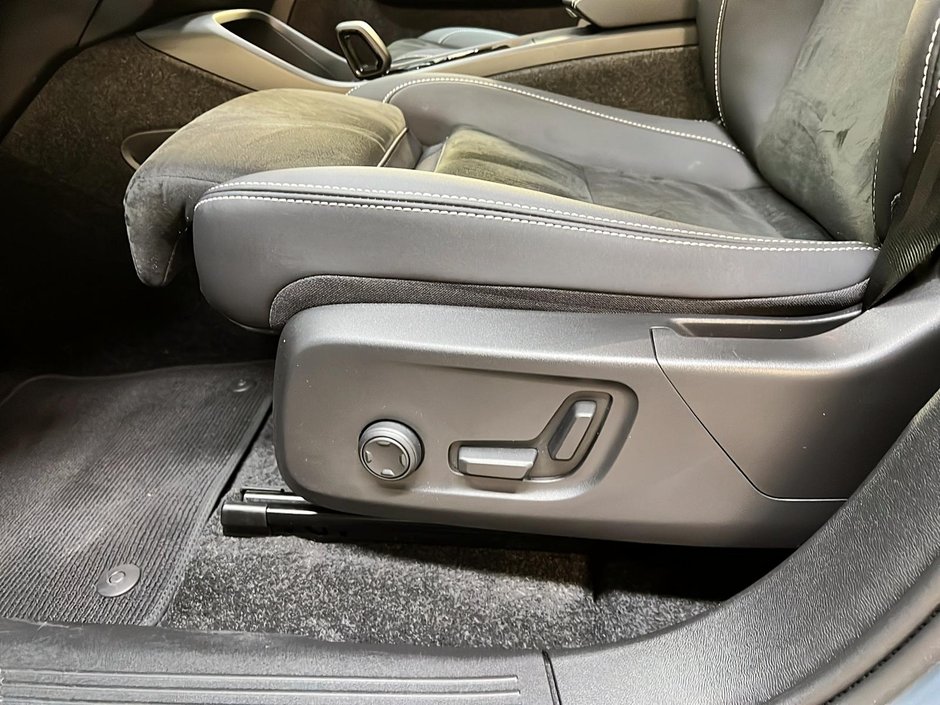 Volvo C40 TWIN RECHARGE PLUS 2023-24