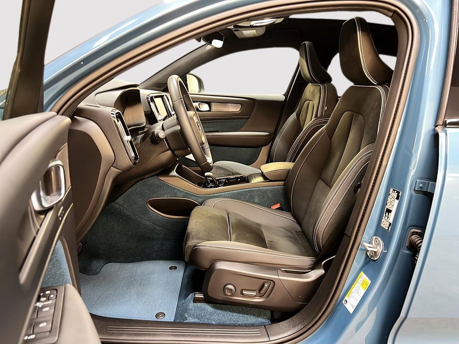 2023 Volvo C40 TWIN RECHARGE ULTIMATE 4RM-6