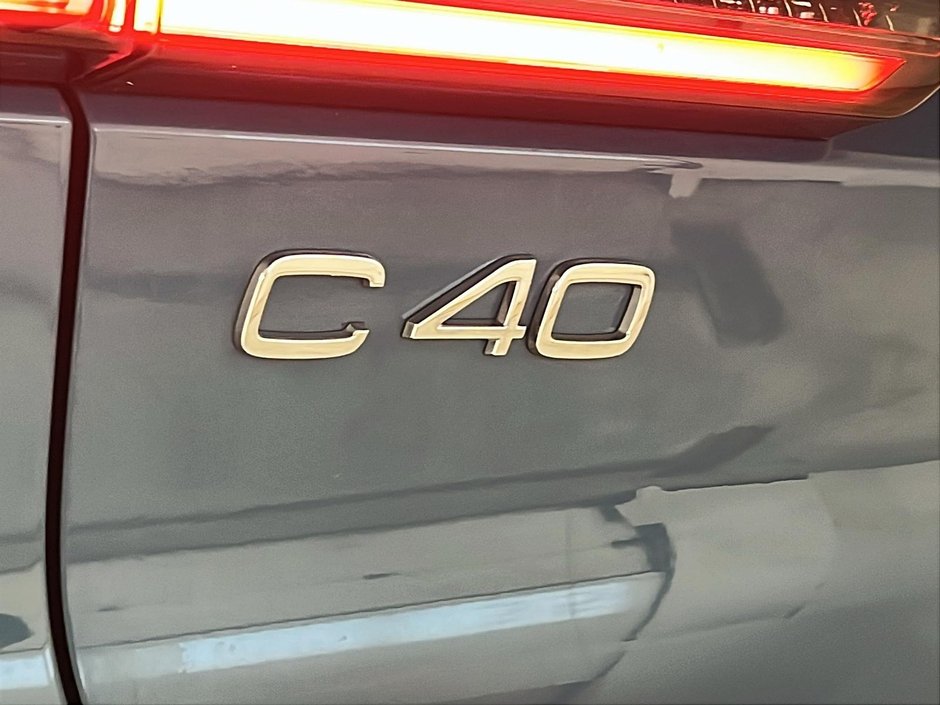 2023 Volvo C40 TWIN RECHARGE ULTIMATE 4RM-25