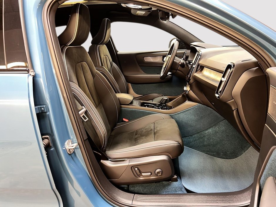 2023 Volvo C40 TWIN RECHARGE ULTIMATE 4RM-7