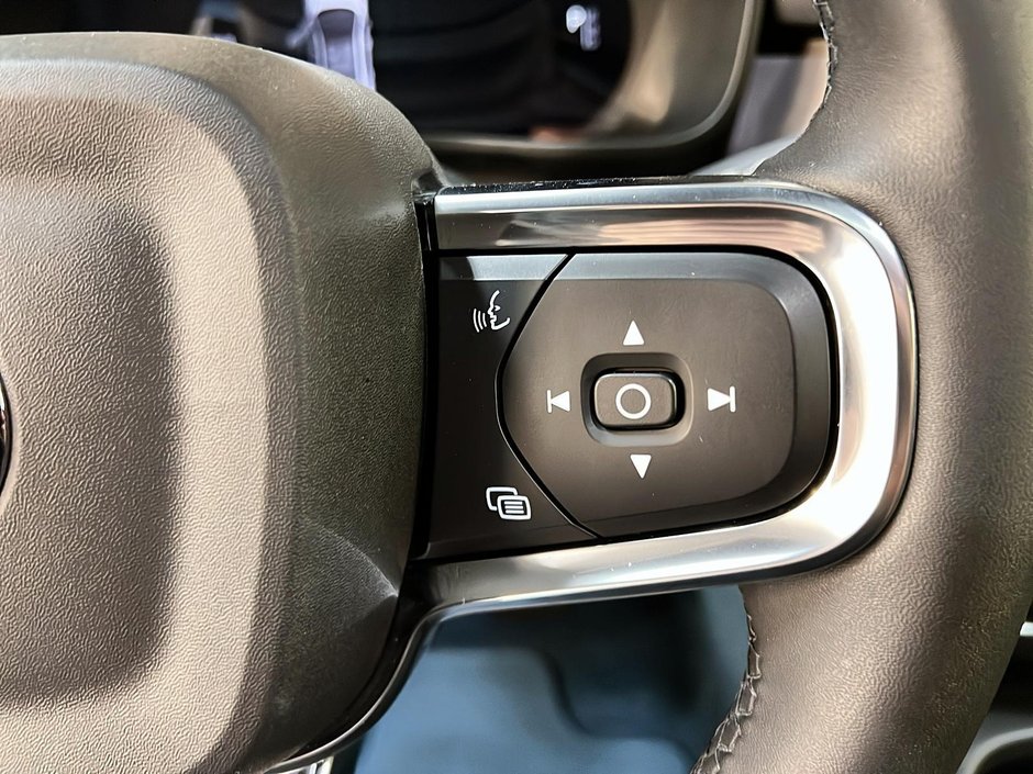 2023 Volvo C40 TWIN RECHARGE ULTIMATE 4RM-19