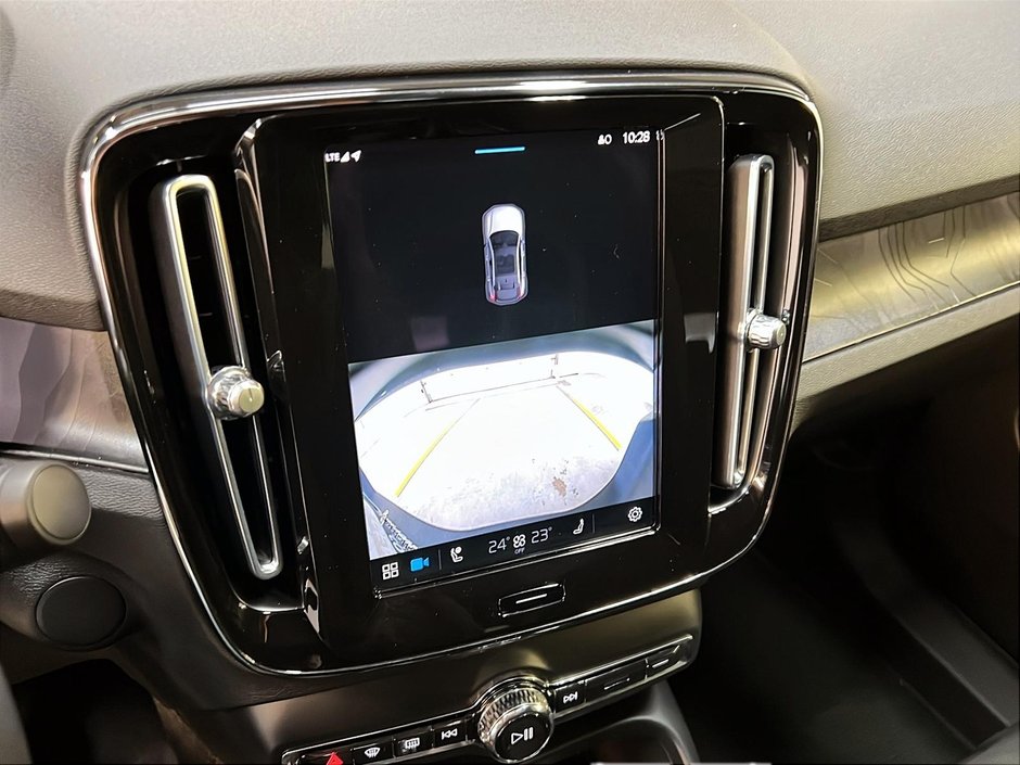 Volvo C40 RECHARGE ULTIMATE TOIT PANO NAV 4RM 2023-17