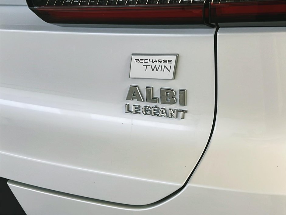 Volvo C40 RECHARGE ULTIMATE TOIT PANO NAV 4RM 2023-28