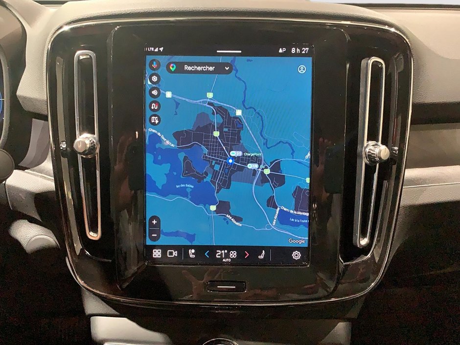 2023 Volvo C40 RECHARGE ULTIMATE TOIT PANO NAV 4RM-9