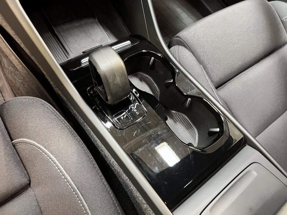 Volvo C40 RECHARGE CORE NAV 2024-14