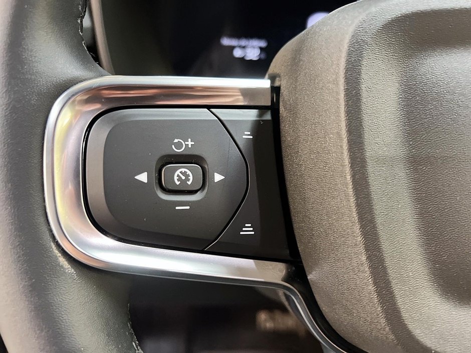 Volvo C40 RECHARGE CORE NAV 2024-19