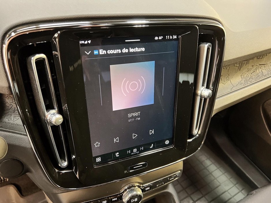 Volvo C40 RECHARGE CORE NAV 2024-15