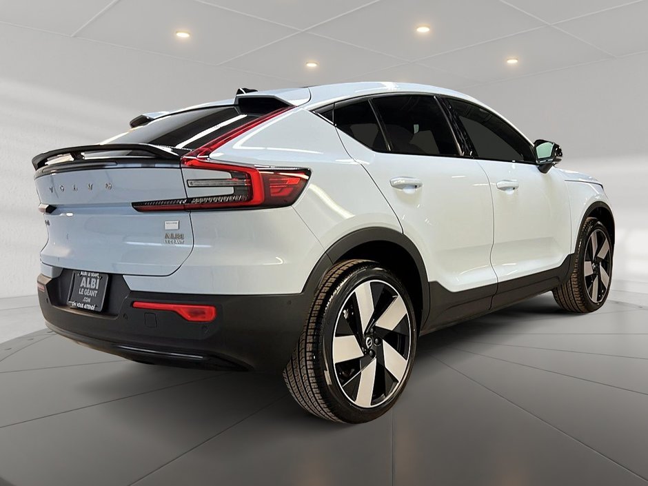 2024 Volvo C40 RECHARGE ULTIMATE NAV-3