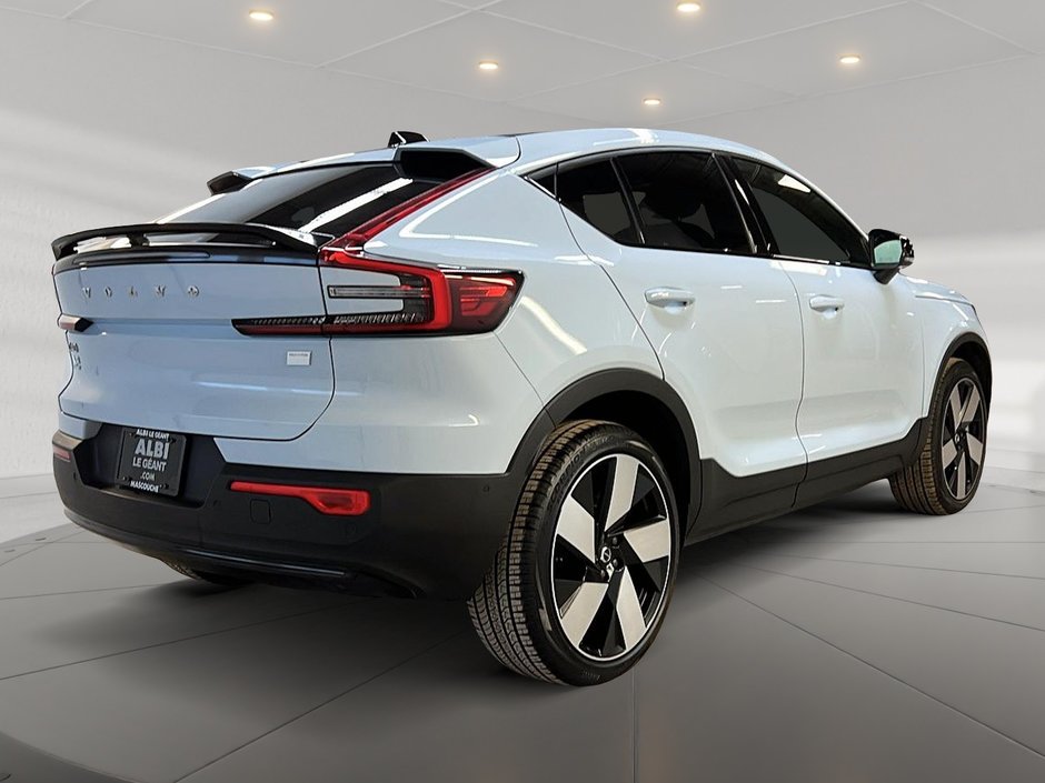 2024 Volvo C40 RECHARGE ULTIMATE NAV-3