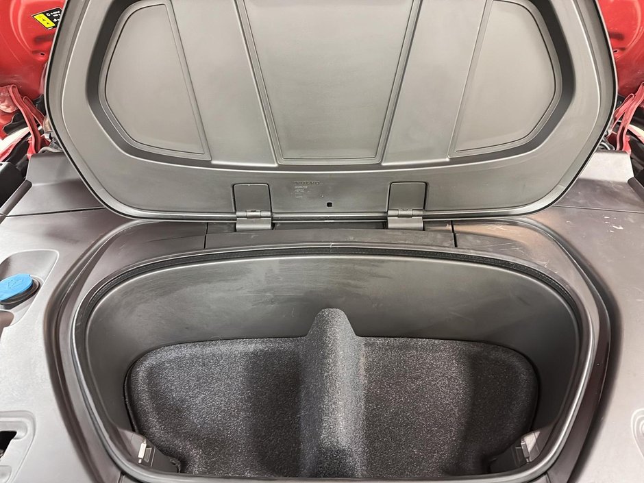 Volvo C40 TWIN RECHARGE PLUS  TOIT PANO NAV 4RM 2024-12