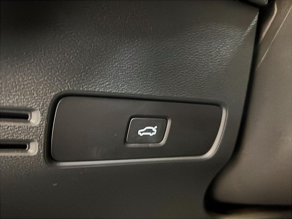 2024 Volvo C40 RECHARGE ULTIMATE CUIR TOIT PANO NAV-21