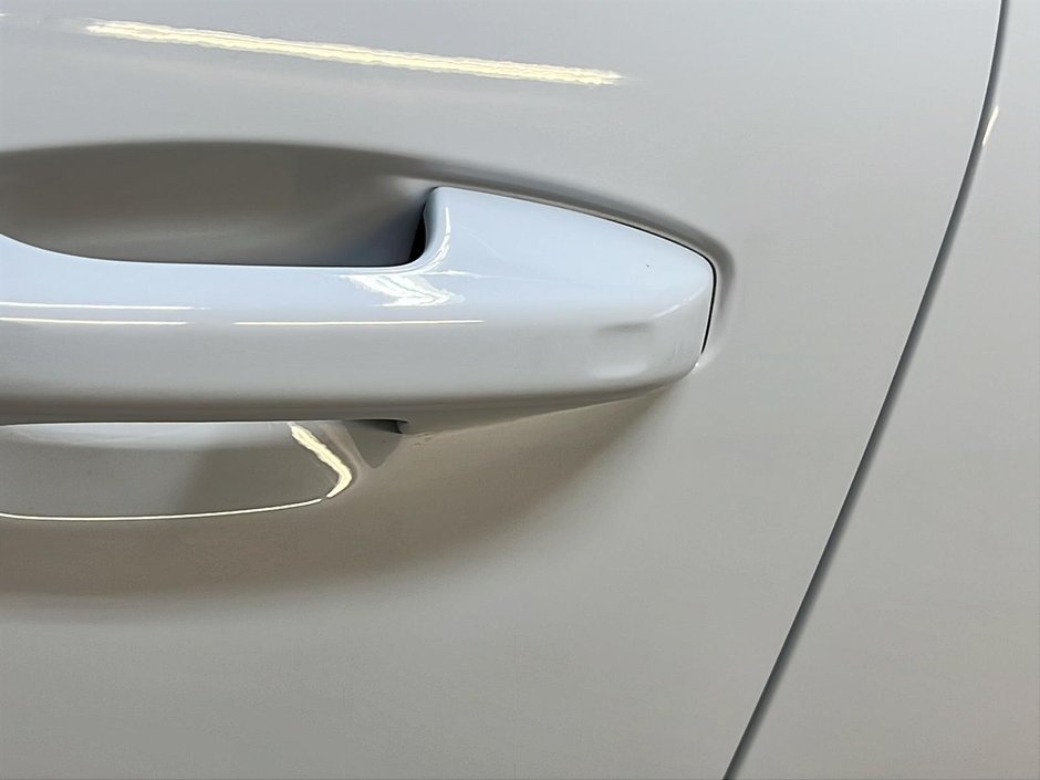 2024 Volvo C40 RECHARGE ULTIMATE CUIR TOIT PANO NAV-25