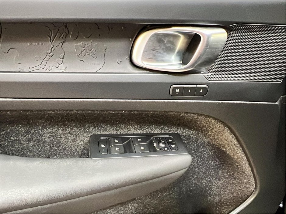 Volvo C40 RECHARGE TWIN CORE TOIT PANO NAV 2024-22