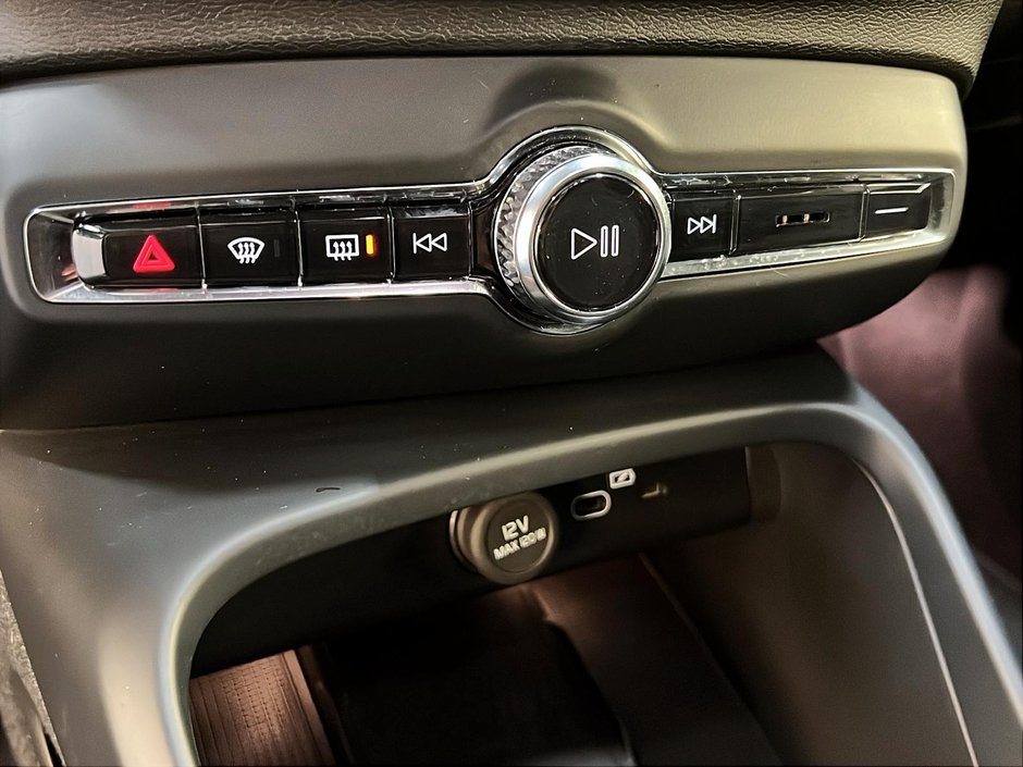 Volvo C40 RECHARGE TWIN ULTIMATE 2024-15