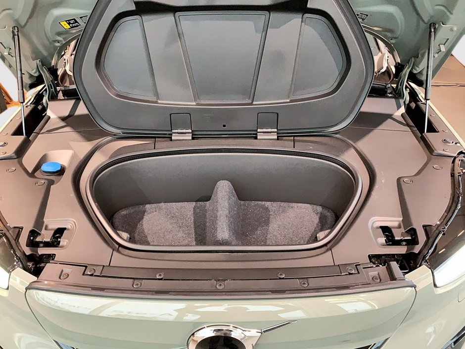 Volvo EC40 TWIN ULTRA TOIT PANO 4RM 2025-19