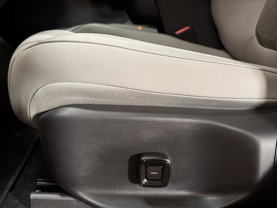 2025 Volvo EX30 TWIN PLUS CUIR TOIT PANO NAV 4RM-23