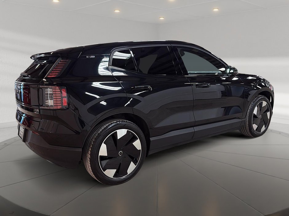 2025 Volvo EX30 TWIN PLUS CUIR TOIT PANO NAV 4RM-3