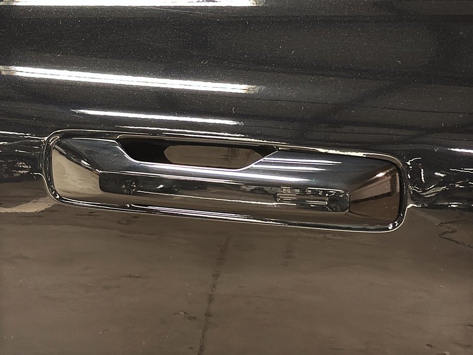 2025 Volvo EX30 TWIN PLUS CUIR TOIT PANO NAV 4RM-25