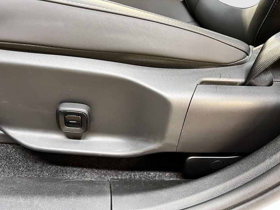 2025 Volvo EX30 TWIN PLUS CUIR TOIT PANO NAV 4RM-22