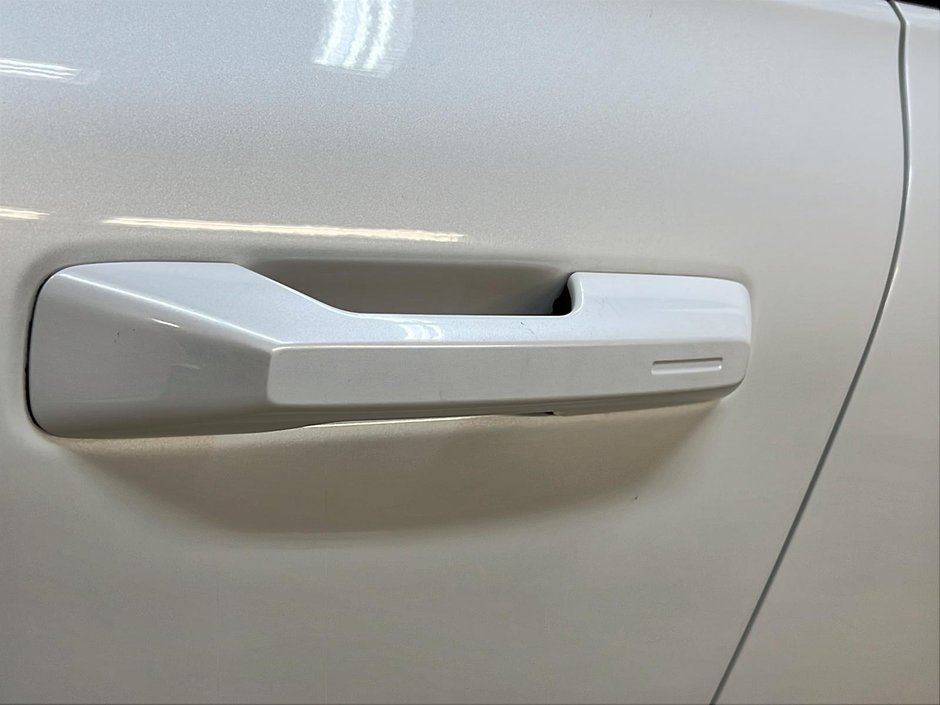 2025 Volvo EX30 TWIN PLUS CUIR TOIT PANO NAV 4RM-23