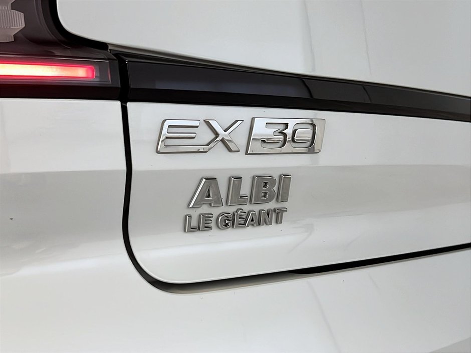 2025 Volvo EX30 TWIN PLUS CUIR TOIT PANO NAV 4RM-24