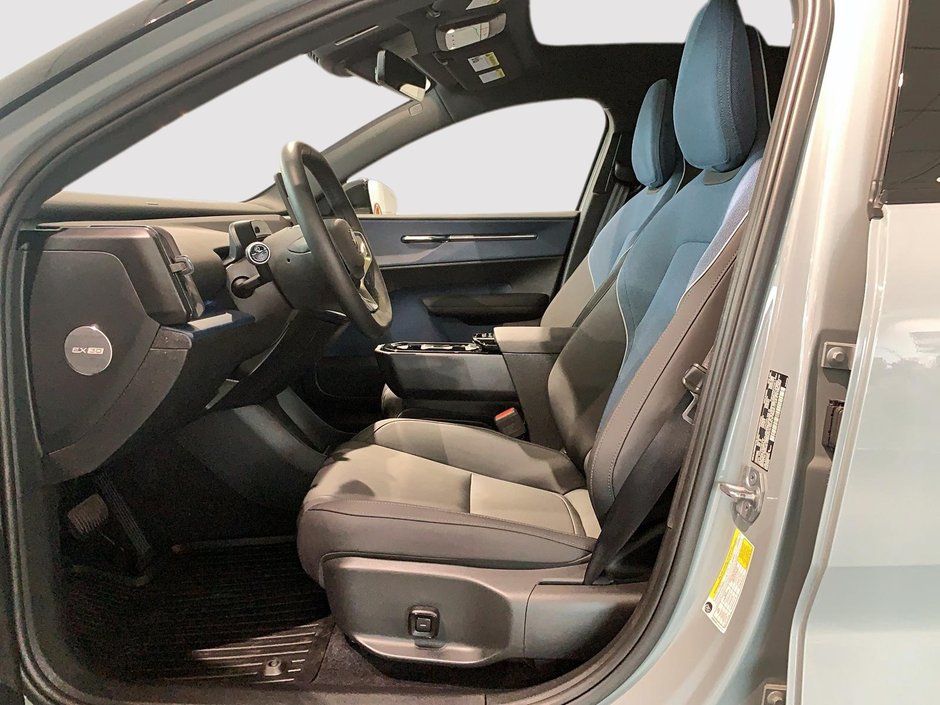 2025 Volvo EX30 TWIN PLUS 4RM-6