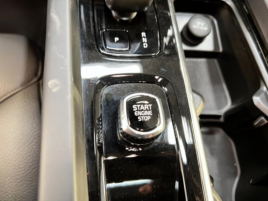 Volvo S60 B5 PLUS CUIR TOIT NAV 4RM 2024-19