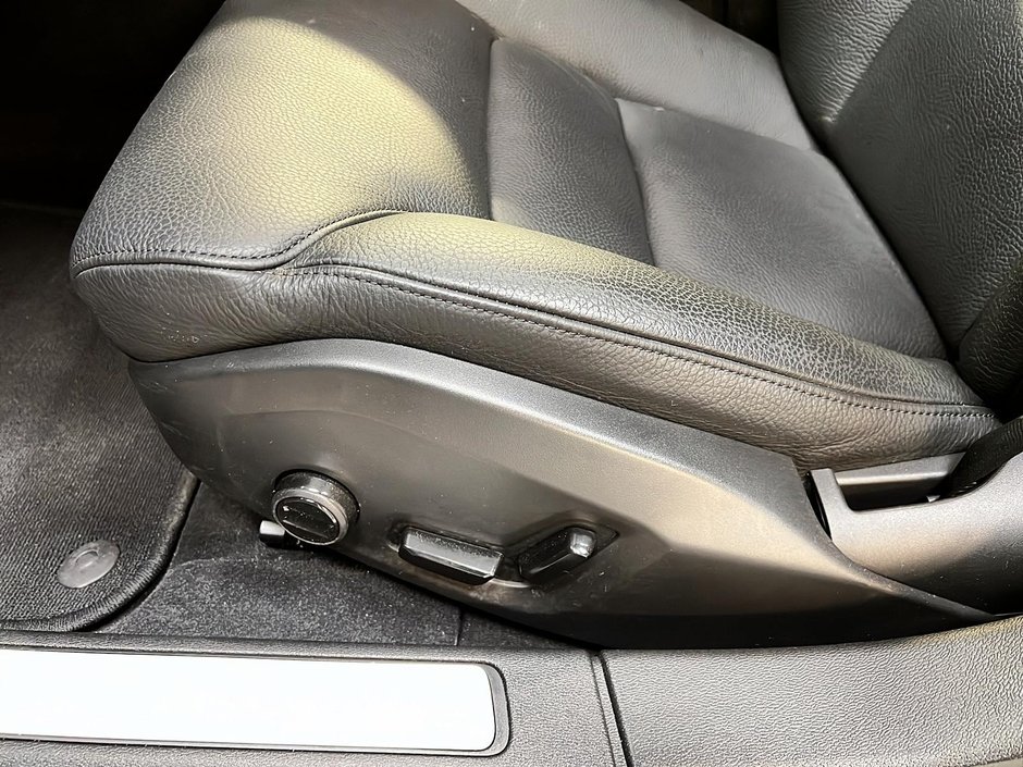 Volvo S60 B5 PLUS CUIR TOIT NAV 4RM 2024-25