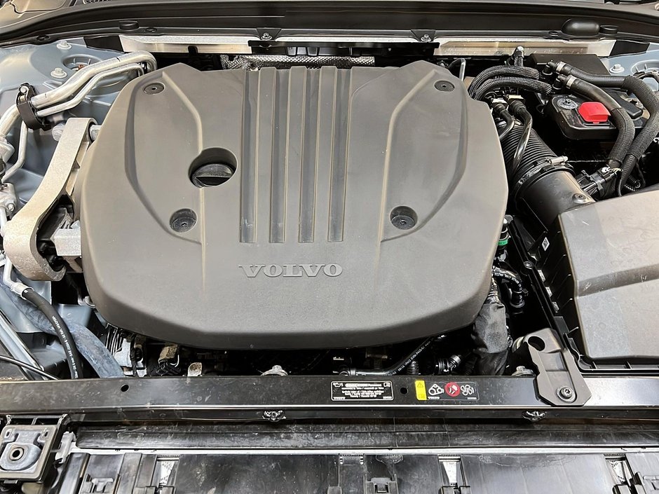 Volvo S60 B5 PLUS CUIR TOIT NAV 4RM 2024-12