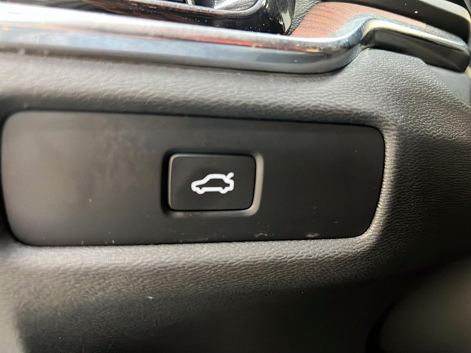 Volvo S60 B5 PLUS CUIR TOIT NAV 4RM 2024-22