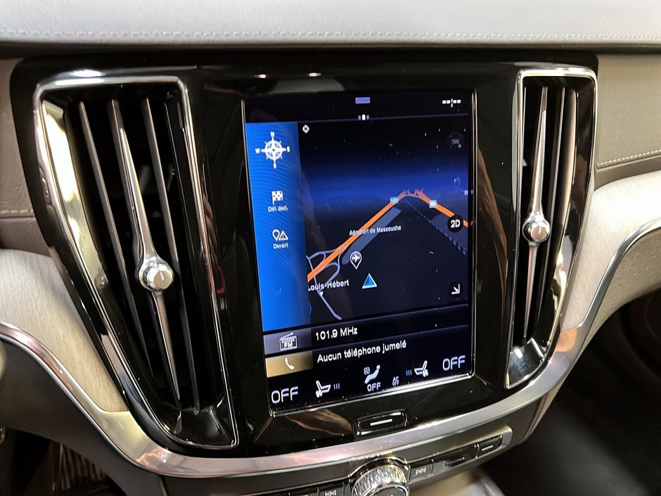 Volvo V60 T5 CROSS COUNTRY  CUIR TOIT PANO NAV 4RM 2021-19