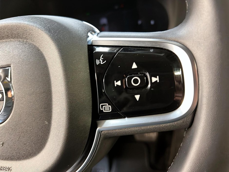 2025 Volvo V60 B5 CROSS COUNTRY CORE CUIR TOIT PANO NAV 4RM-21