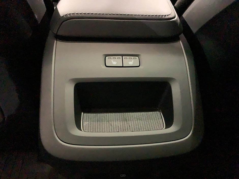 2025 Volvo V60 B5 CROSS COUNTRY CORE TOIT PANO NAV 4RM-12