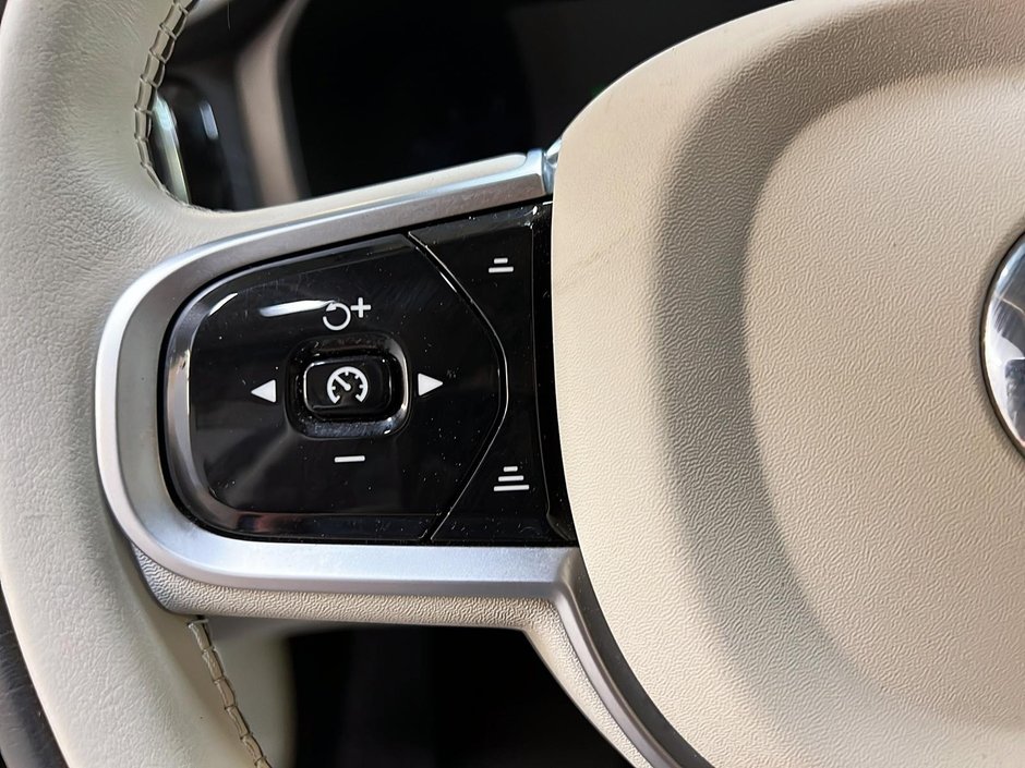 2025 Volvo V60 B5 CROSS COUNTRY PLUS CUIR TOIT PANO NAV 4RM-22