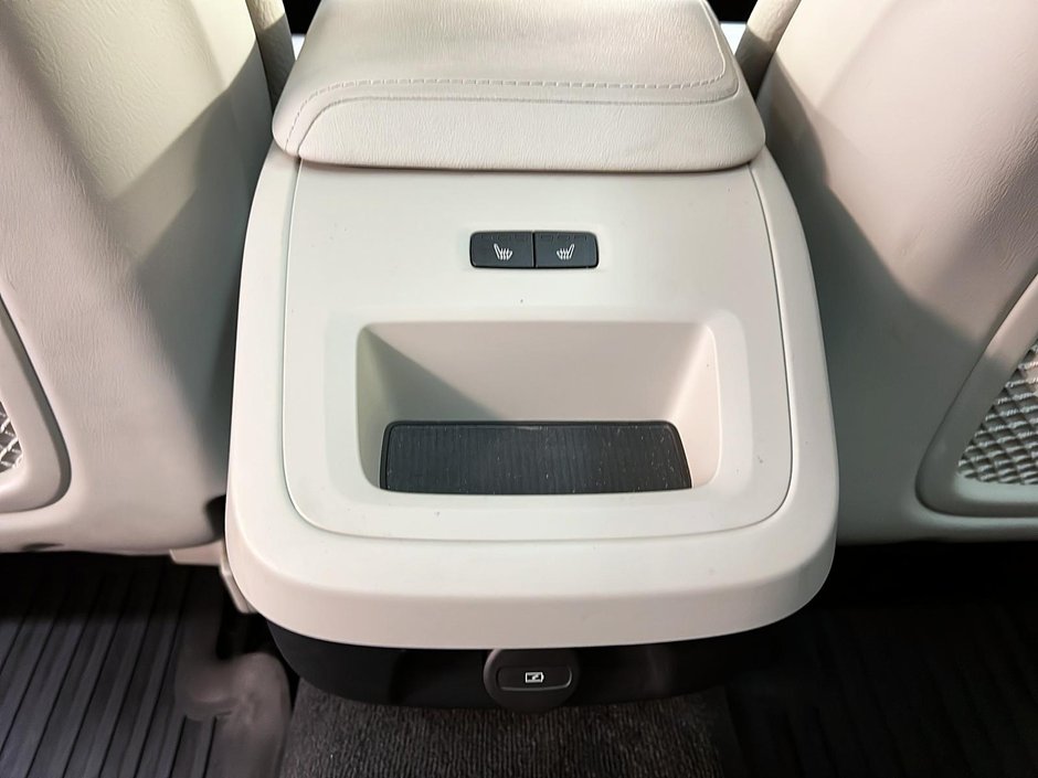 2025 Volvo V60 B5 CROSS COUNTRY PLUS CUIR TOIT PANO NAV 4RM-10