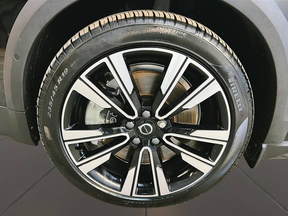 Volvo V60 B5 CROSS COUNTRY PLUS CUIR TOIT PANO NAV 4RM 2025-31