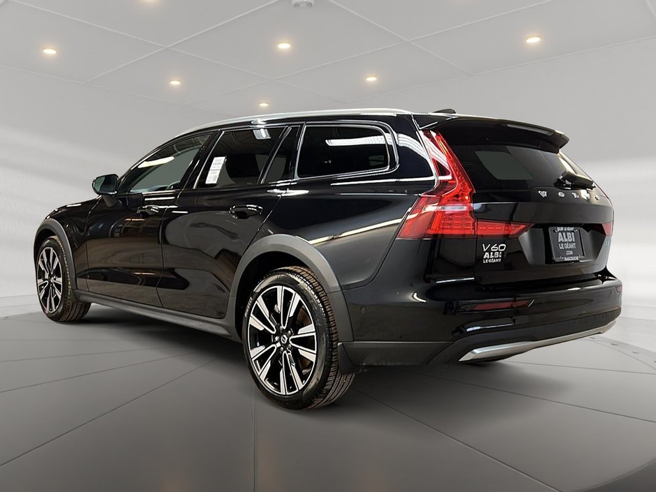 Volvo V60 B5 CROSS COUNTRY PLUS CUIR TOIT PANO NAV 4RM 2025-5