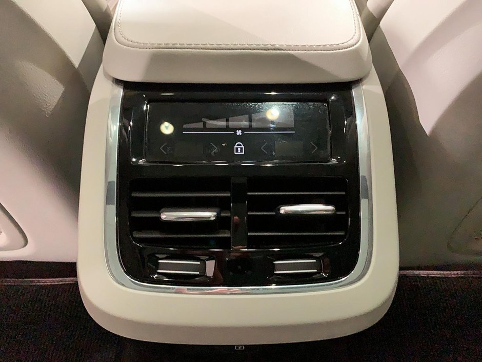 Volvo V90 B6 CROSS COUNTRY CUIR TOIT PANO 4RM 2022-20