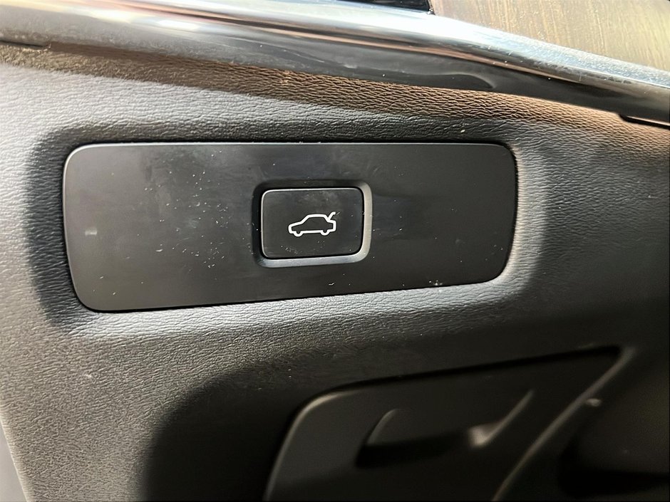 Volvo V90 B6 CROSS COUNTRY PLUS 2023-23