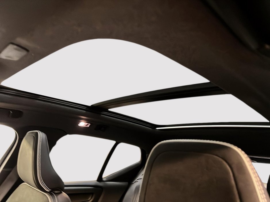 Volvo XC40 T5 R-DESING TOIT PANO NAV 4RM 2020-9